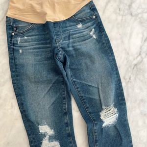 Ag maternity denim. Size 25R.